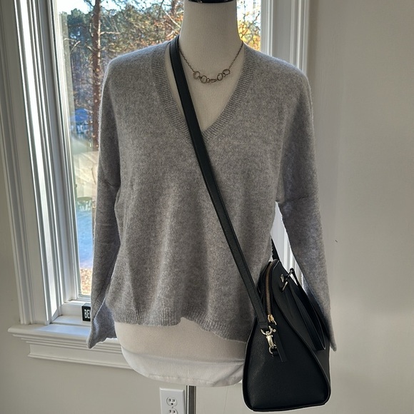 kate spade new york Laurel Way Leather Reiley Satchel, Black, Like New - Picture 3 of 12